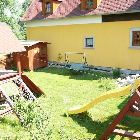 Hrazdeny Statek Mytinka Guest House Екстериор снимка