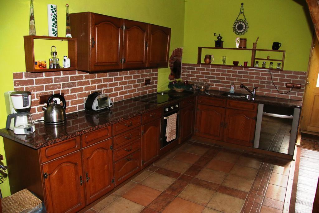 Hrazdeny Statek Mytinka Guest House Стая снимка